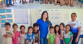 Presidente da Câmara Municipal de Gurupá, vereadora Moacira Alho, realiza reunião no Quilombo Maria Ribeira